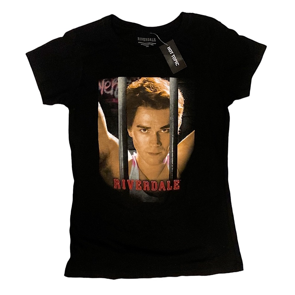 Hot Topic Riverdale T-Shirt // Archie Andrews